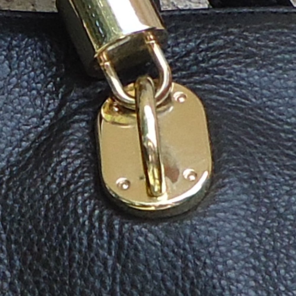 COLE HAAN black genuine leather crossbody bag. - Picture 16 of 16